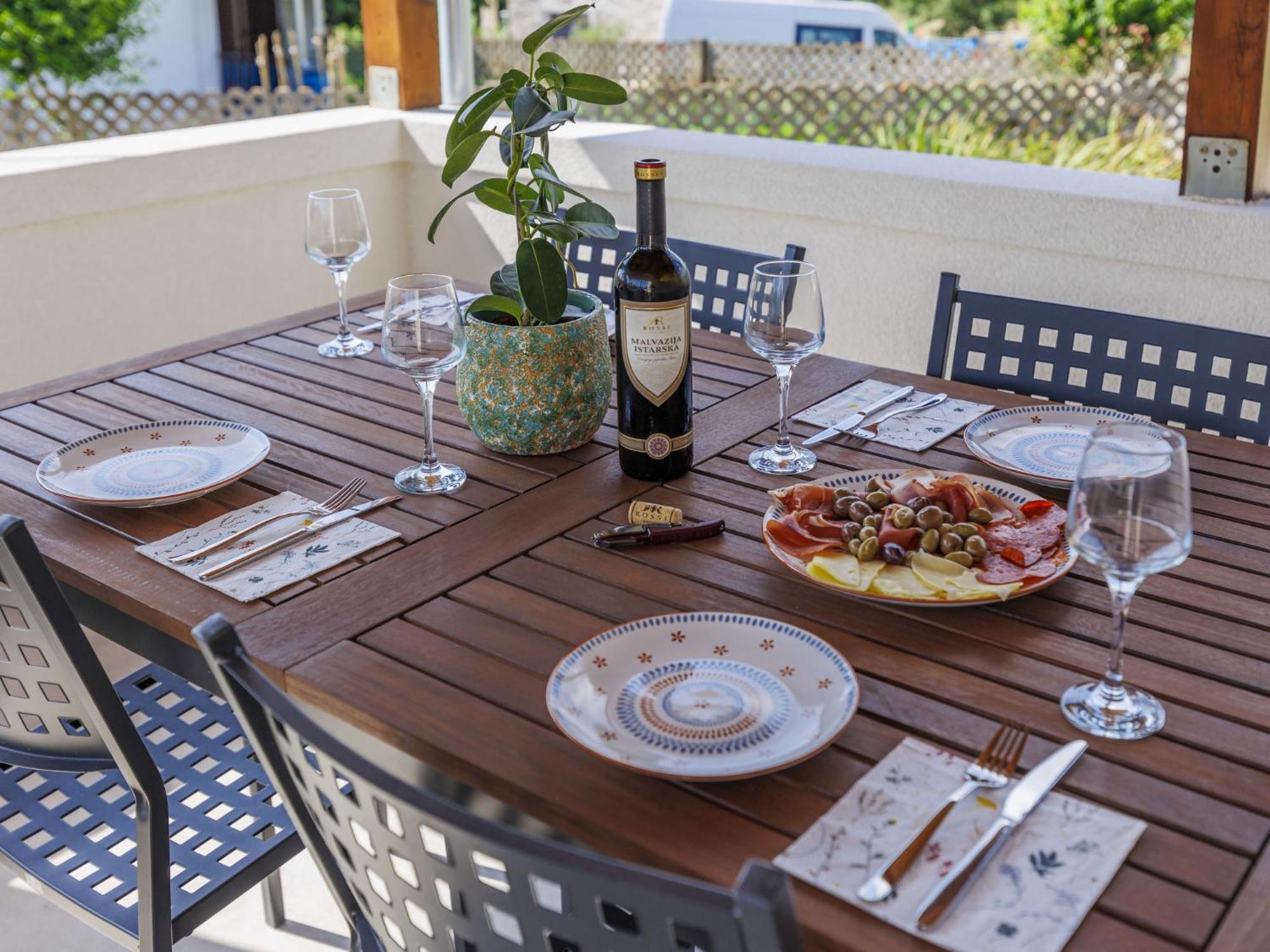 Ferienhaus Lucky By Interhome