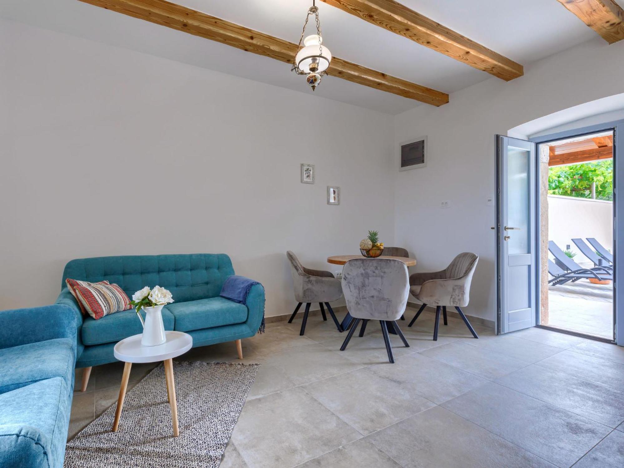 Lucky By Interhome * Poreč