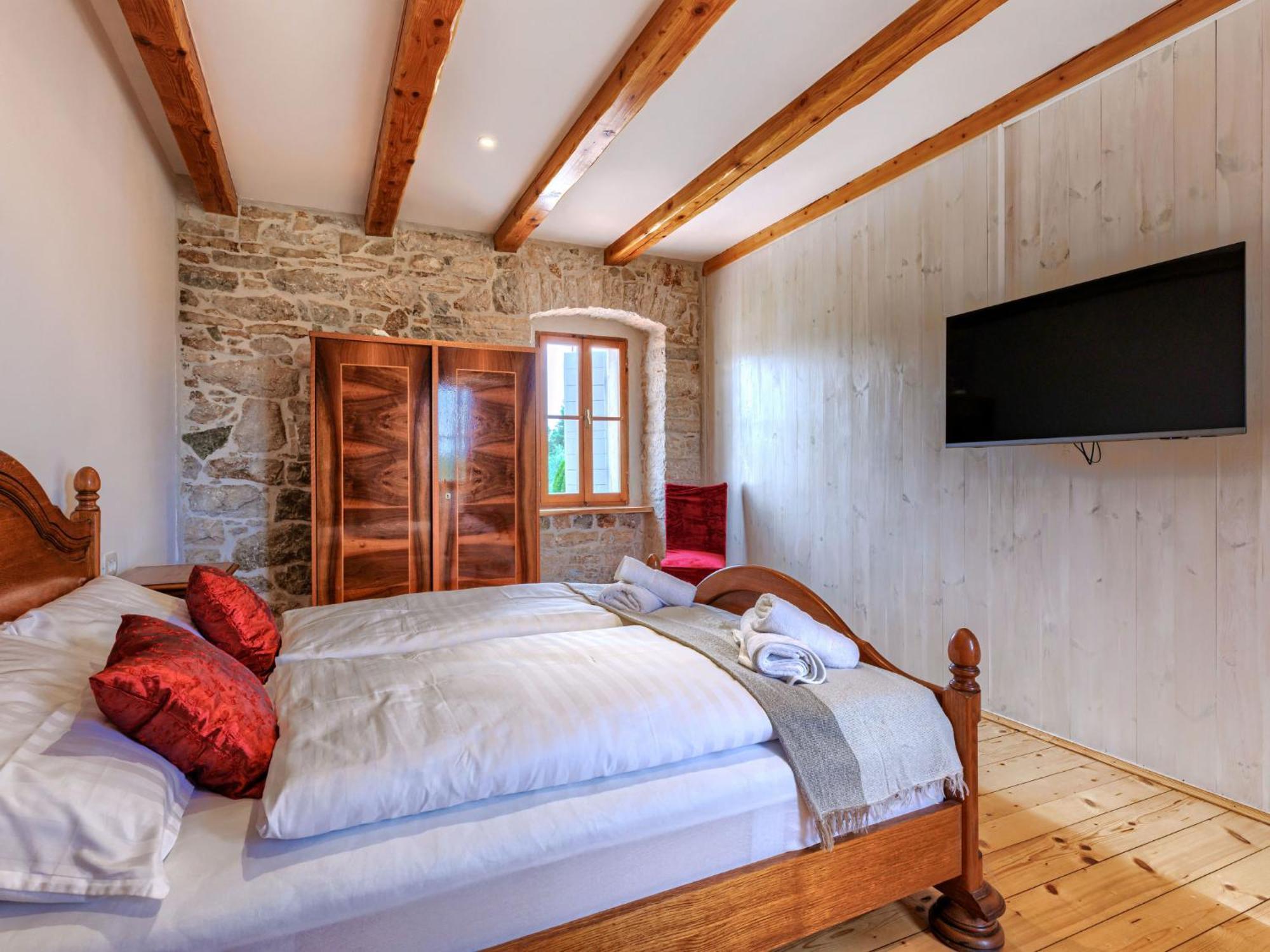 Lucky By Interhome Ferienhaus Poreč