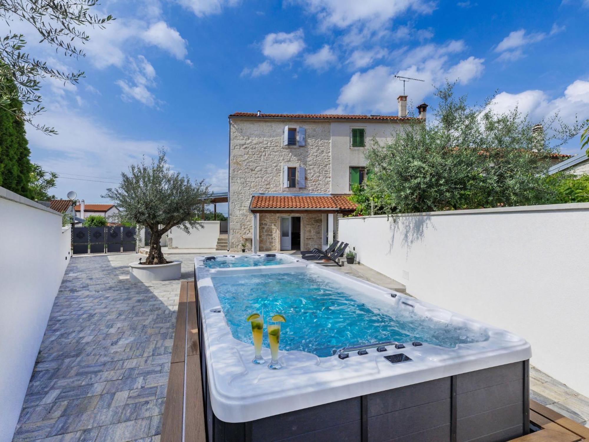 Lucky By Interhome Ferienhaus *